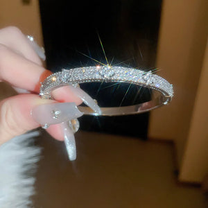 Four Leaf Flower  Zircon Bracelet