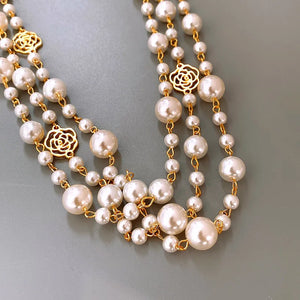 Vintage Flower Pearl Necklace
