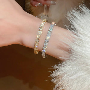 Four Leaf Flower  Zircon Bracelet